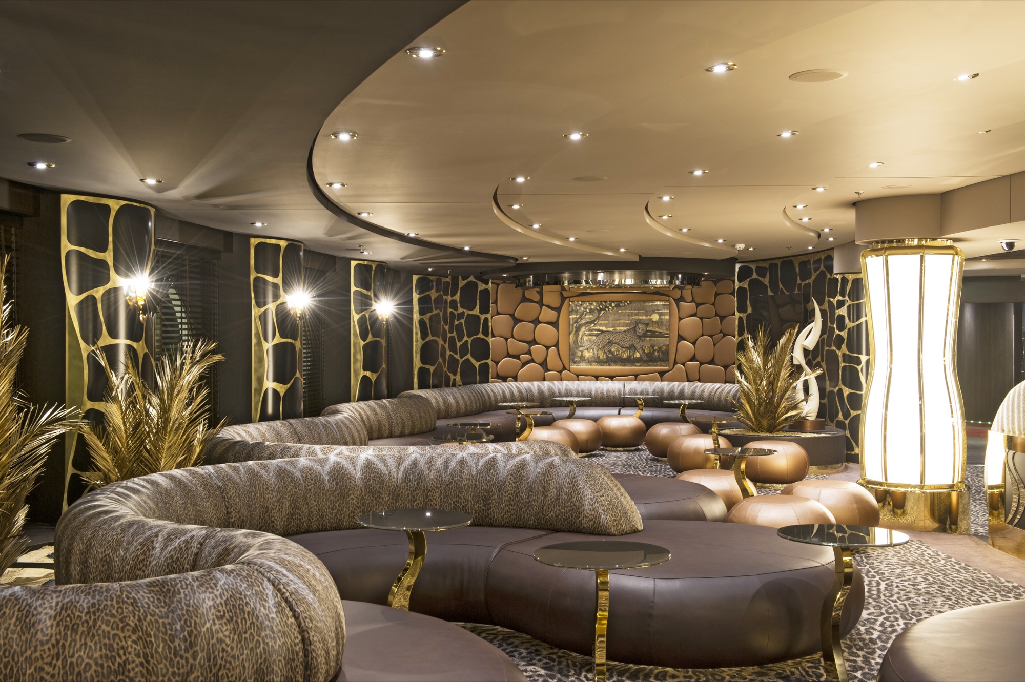 MSC Cruises MSC Preziosa Safari Lounge 3.jpg